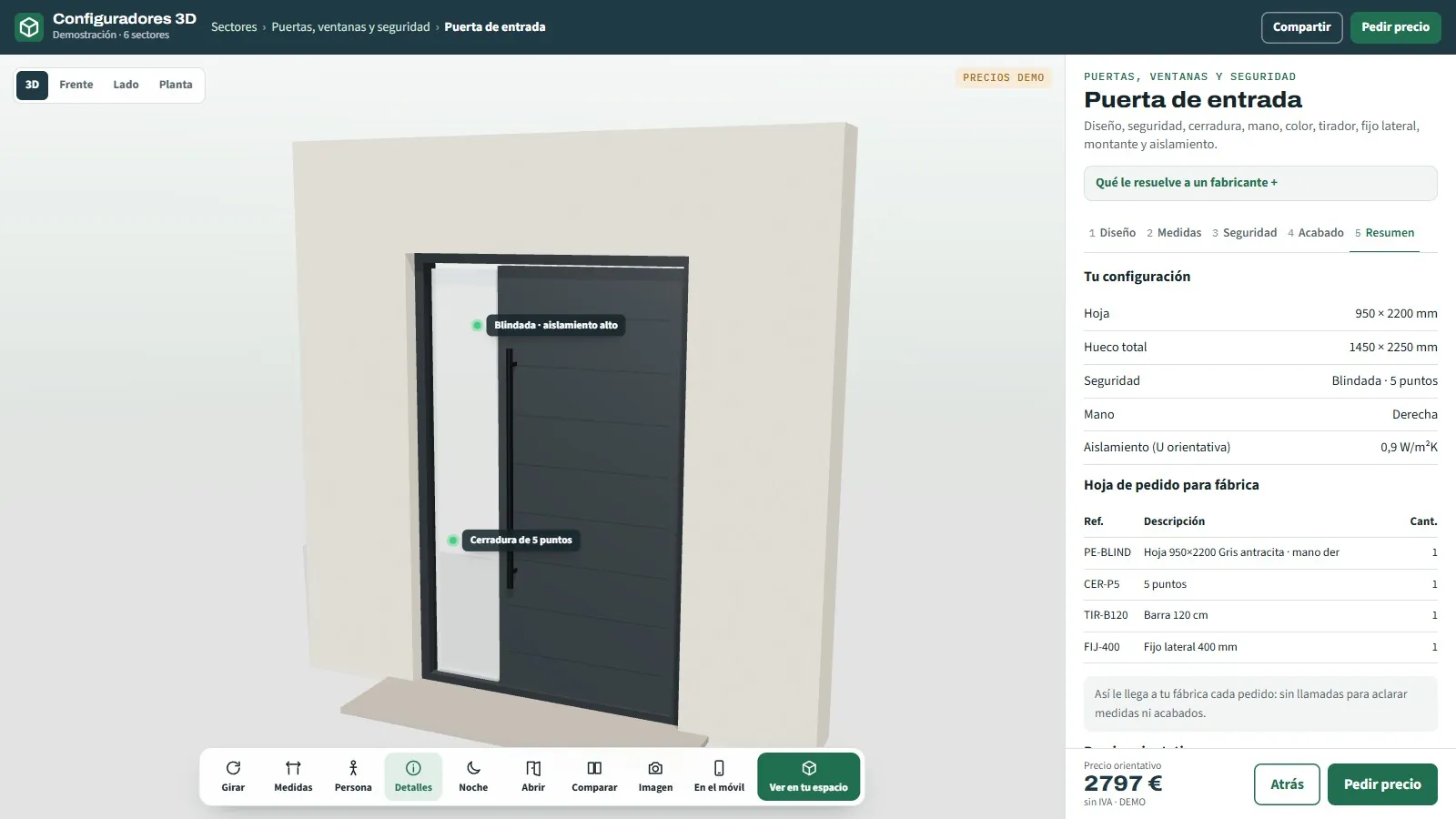 Resumen del configurador de puertas de entrada con la ficha técnica, el hueco total, la mano y la hoja de pedido con las referencias de hoja, cerradura, tirador y fijo lateral